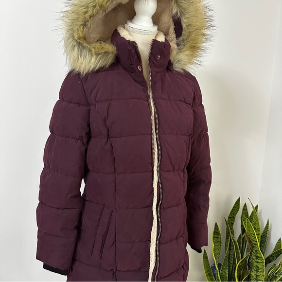 St. John’s Bay Bold Burgundy Coat Faux Fur Women’s Size Medium NWT - Picture 2 of 14